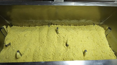 �~�L�V���O�H��